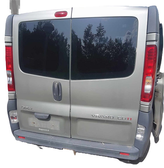 Opel Vivaro, Renault Trafic, Nissan