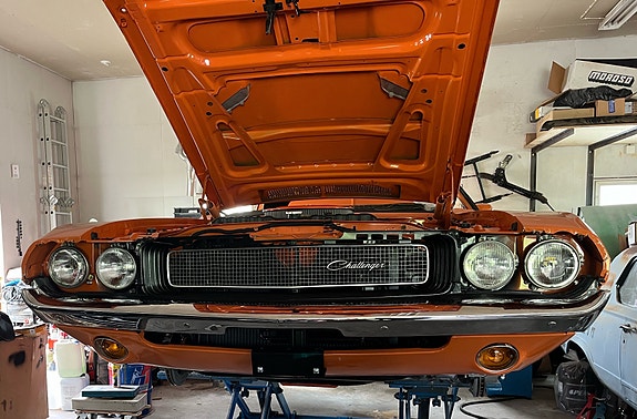 Dodge Challenger, Plymouth Barracuda ja Mopar osia
