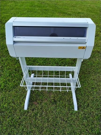 UPO mankeli M730 jalustalla