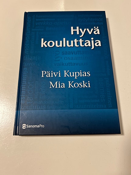 Hyvä kouluttaja -kirja