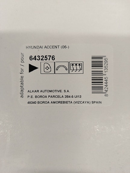 Hyundai Accent MK3 sivupeilinlasi oikea