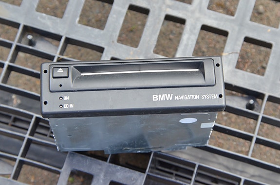 BMW E39 M5 navigointi cd soitin