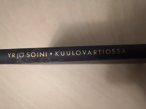 Yrjö Soini Kuulovartiossa Kirja