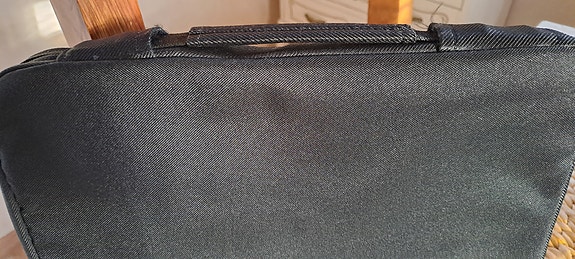 HP Sleeve Kannettavan laukku (uusi)