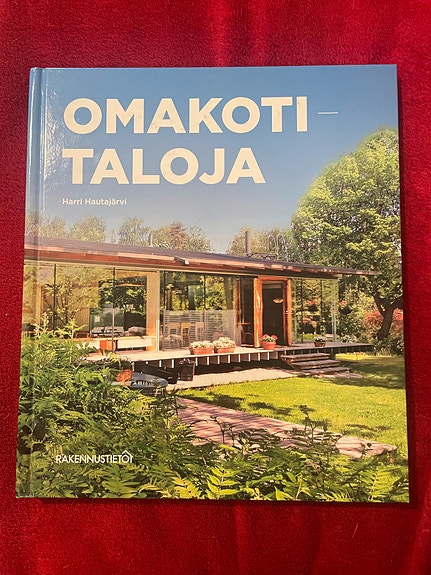 Omakotitaloja – Hannu Hautajärvi