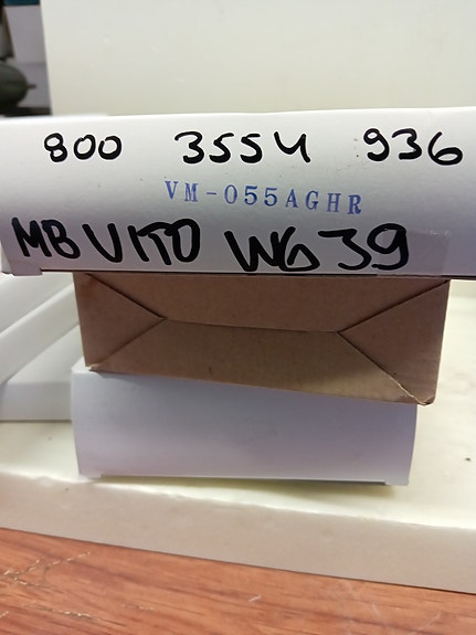 MB Vito W639 Sivupeilinlasi oikea