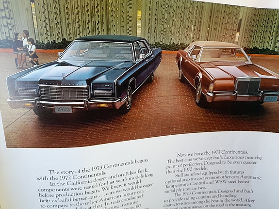Lincoln Continental 1973 esite