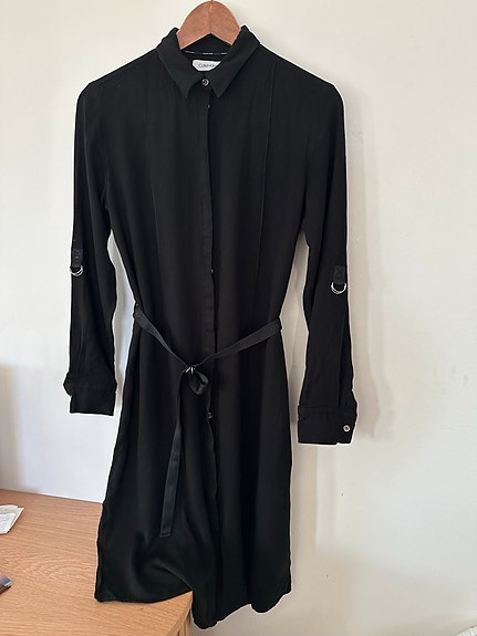 Calvin Klein paitamekko 36