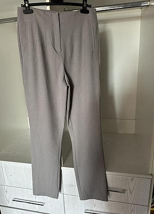 Tyylikkäät Vero Moda -housut