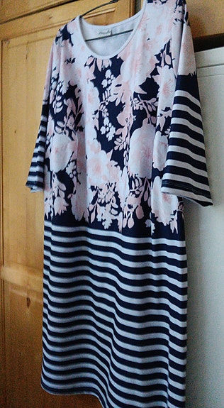 Dress Win mekko koko 52