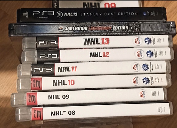 PS3 NHL pelejä