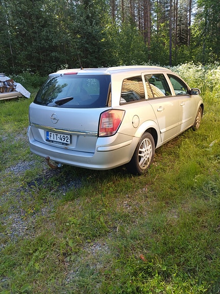 H Astra varaosina