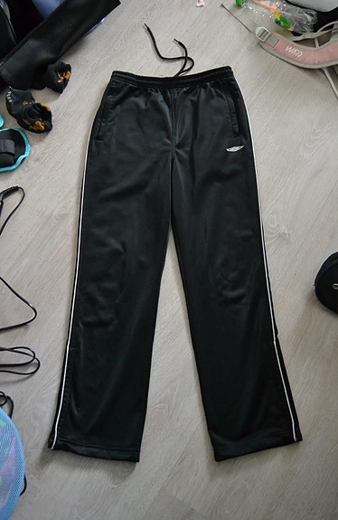 Umbro verkkarit 152cm