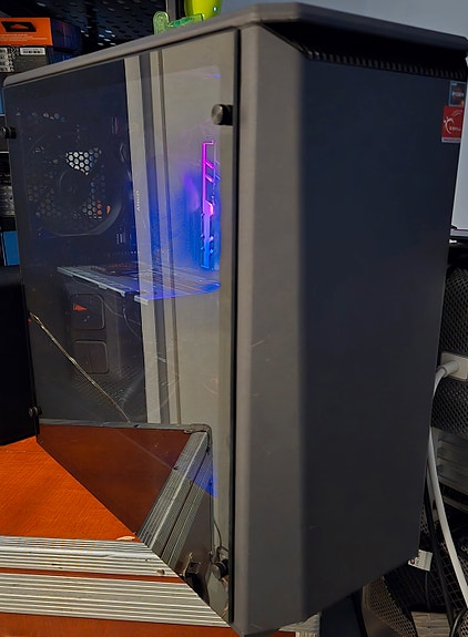 Pelikone AMD Rysen 5 2600, RX580, 8gb