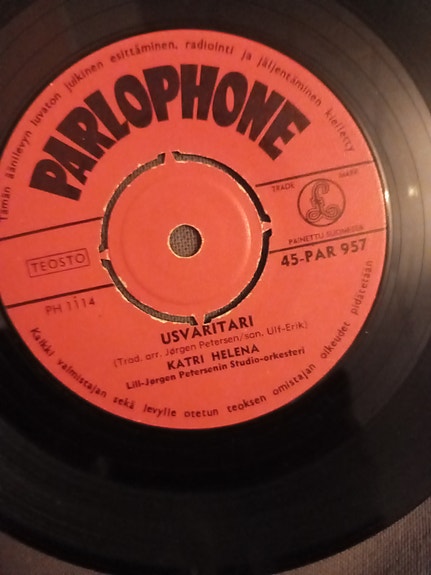 Katri Helena - Usvaritari/Tyttö Niin Pieni 7" Vinyyli single