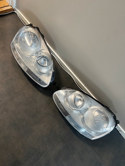 Volkswagen golf mk5 ajovaloumpiot