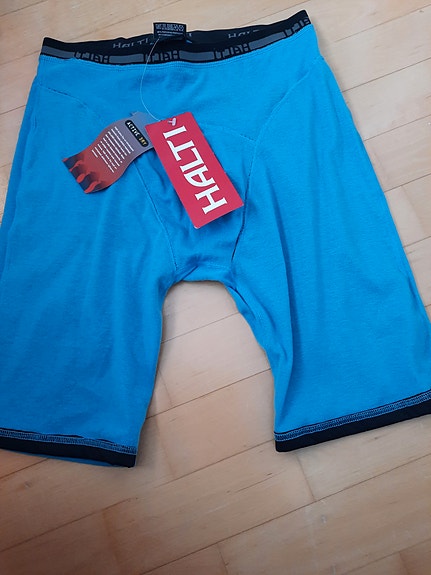 Halti uudet active dry shortsit