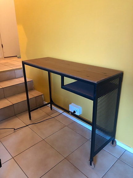 Product image 1 of 2
