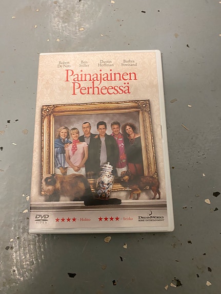 Painajainen perheessä dvd
