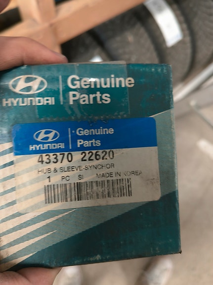Hyundai Coupe,Getz,Matrix vaihteiston osa 4337022620