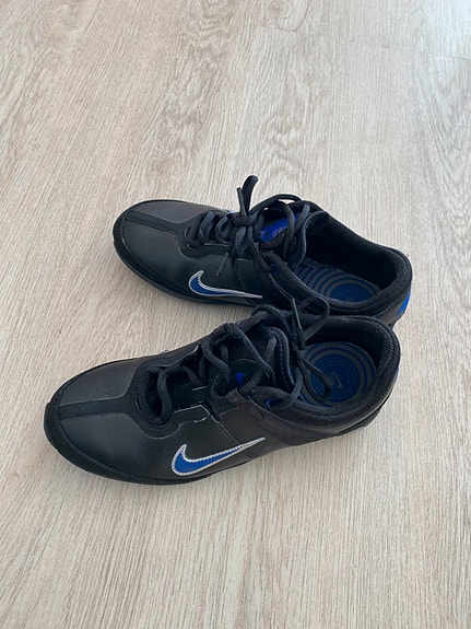 Nike treenikengät 37