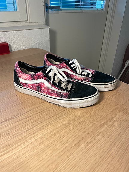 Vans Old Skool Cosmic Cloud Black/True White [koko EU 42.5 / US 9.5]