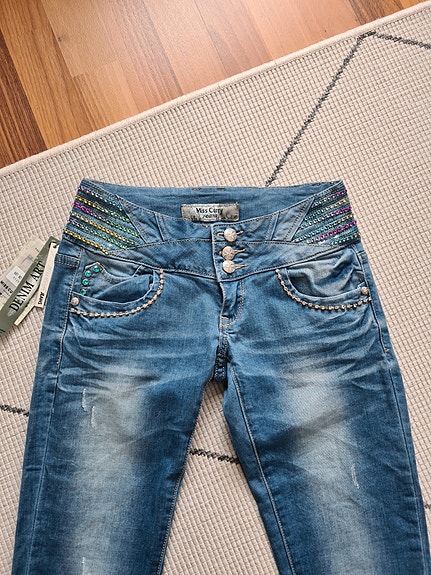 Miss Curry Jeans / matalavyötäröiset naisten farkut