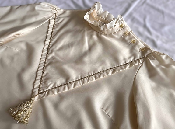 VINTAGE 70-luvun boho paita röyhelöpaita kermanvaalea kulta 70s retro S M