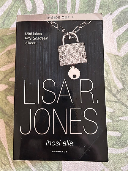 Kirja ”Ihosi alla”