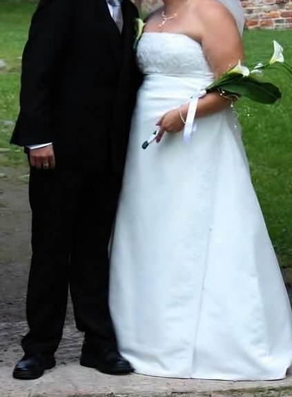 Kaunis hääpuku koko 44/46 eternity bride