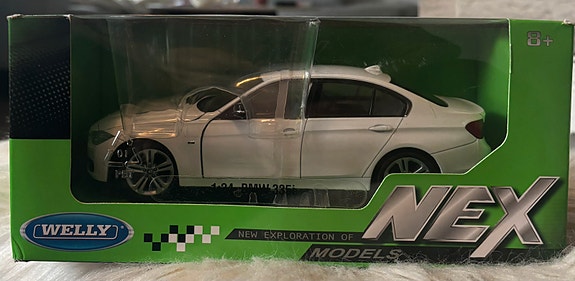 1/24 Bmw 335i Pienoismalli