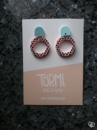 Törmi design korvakorut