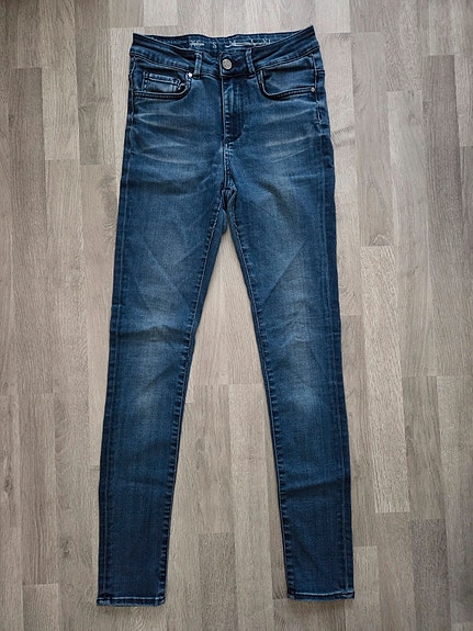 Never Denim farkut