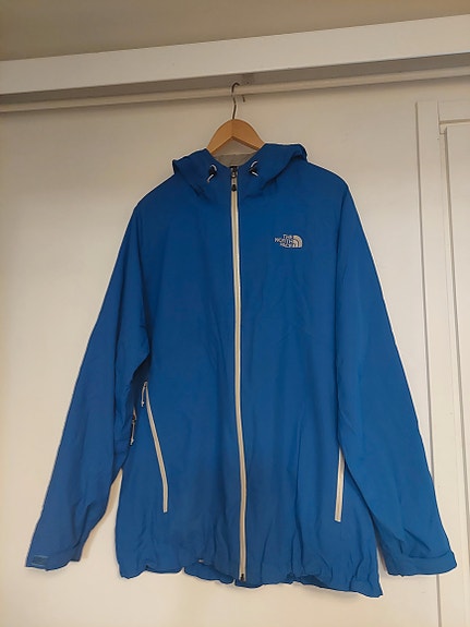 Miesten North Face -ulkoilutakki