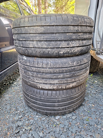 245-45-17" kesärenkaat 3kpl