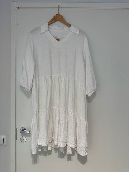 PURA Finland Linen Wind Dress - pellavamekko, valkoinen