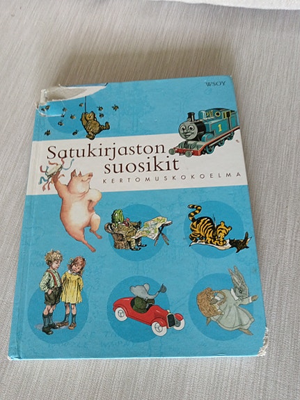 Satukirjaston suosikit.
