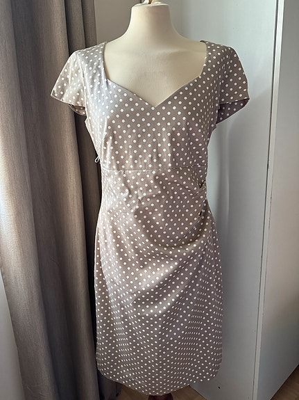 Vera Mont mekko