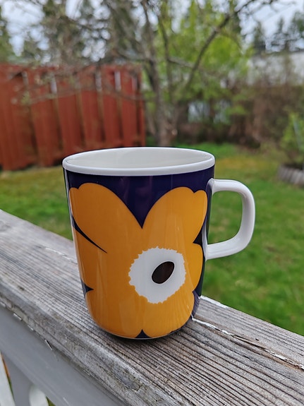 Unikko 50 vuotta muki Marimekko tarralla