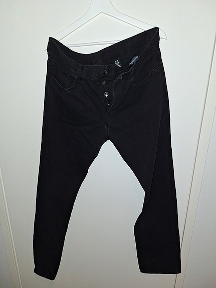 HM mustat farkut 34/32 regular