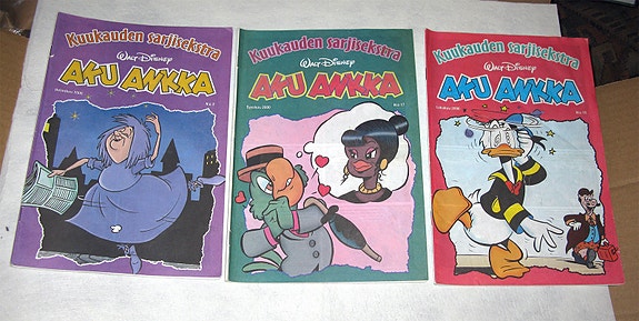 Aku Ankka kuukauden sarjisekstrat 3 kpl (v. 2000)