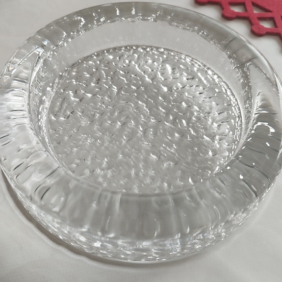 Kynttilän alusta /Tuhkakuppi  design Sarpaneva