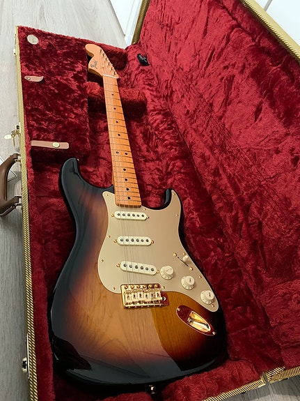 Made in Japan Fender Traditional Stratocaster Limited