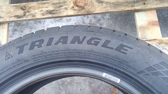 225/50R17 Triangle EffeXSport kesärenkaat
