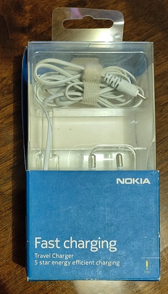 Nokia AC-15 Laturi