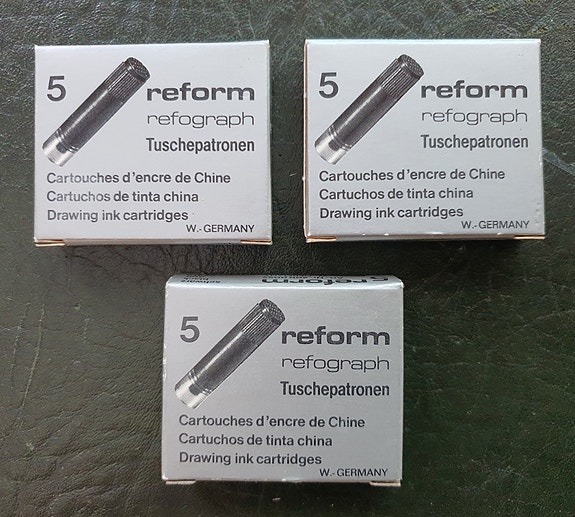 Reform refograph -mustepatruunat