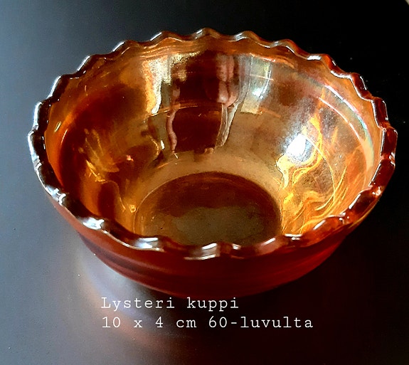 Lysterilasinen sokeriskooli 60-luvulta, 9x4 cm