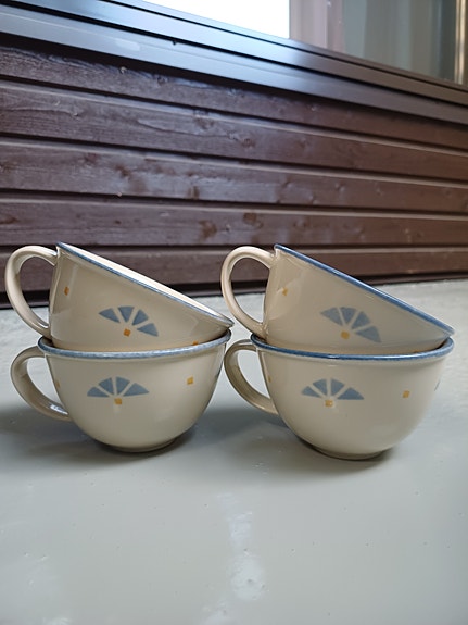 Pentik Tapio mukit