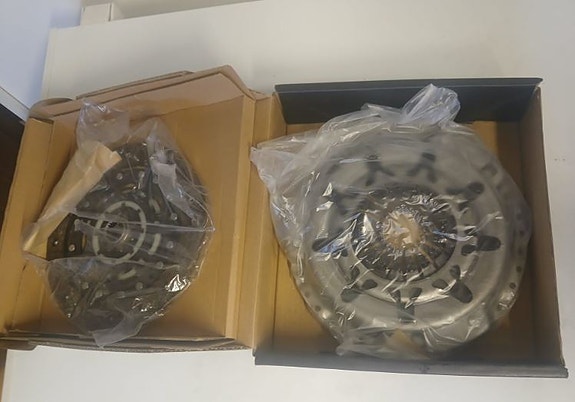 Product image 1 of 2