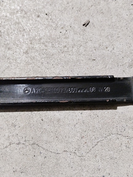 MB 204 kiinniketanko